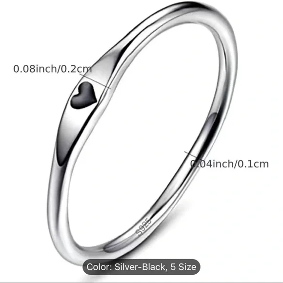 NWT 🖤 DAINTY .925 STAMPED STERLING SILVER RING WITH CARVED HEART & BOX Size 7 - Picture 8 of 12